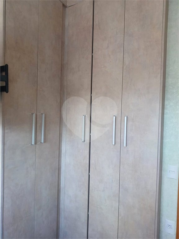 Apartamento à venda com 3 quartos, sendo 1 suíte,  em Vila Vitória, Mogi das Cruzes, SP