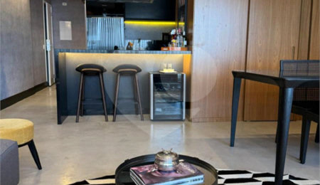 Apartamento à venda com 3 quartos, sendo 2 suítes,  em Brooklin Paulista, São Paulo, SP