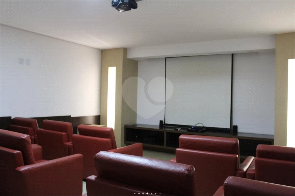 Apartamento à venda com 4 quartos, sendo 2 suítes, em Vila Augusta, Guarulhos, SP