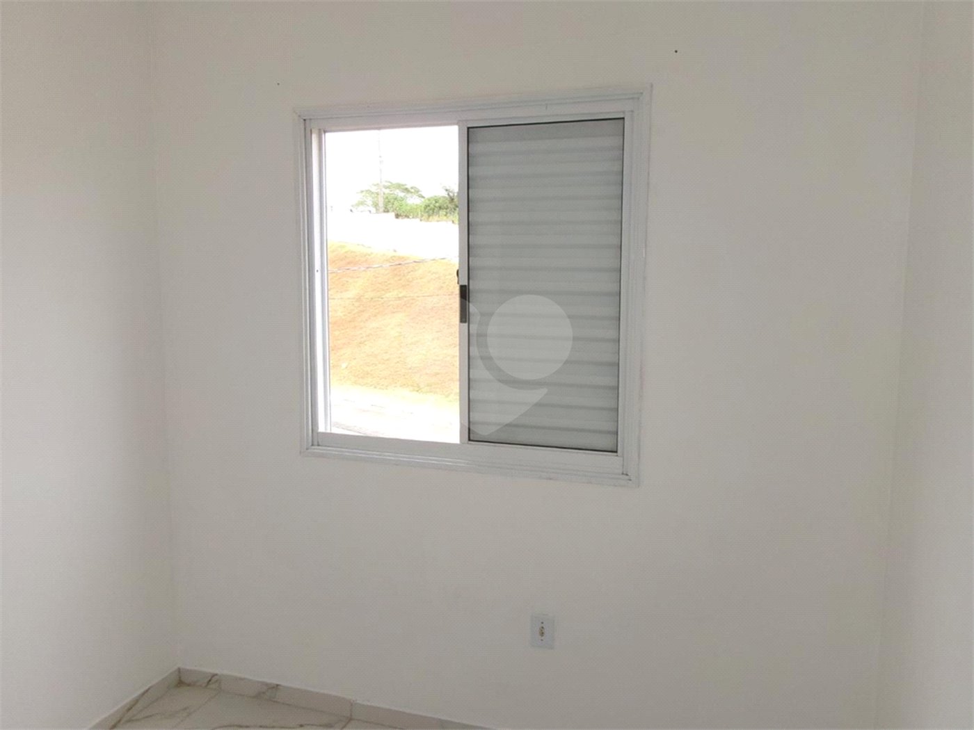 Apartamento à venda com 2 quartos em Jardim Arco-íris, Cotia, SP