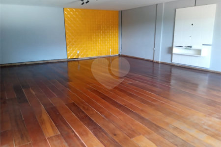 Casa à venda com 2 quartos, sendo 3 suítes,  no condomínio Aruã, Mogi das Cruzes - SP