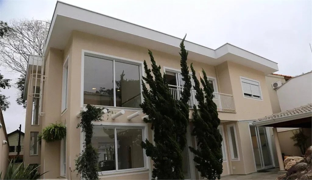 Casa à venda com 4 suítes no condomínio Residencial Morumbi, São Paulo - SP