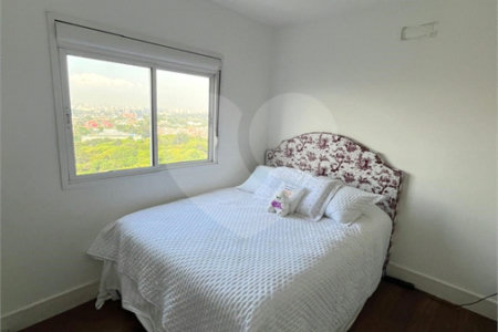 Apartamento à venda com 3 suítes em Jardim Monte Kemel, São Paulo, SP