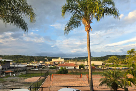 Casa à venda com 2 quartos em Ressaca, Atibaia, SP