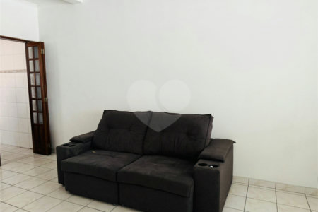 Casa à venda com 3 quartos, sendo 1 suíte,  em Vila Leonor, Guarulhos, SP