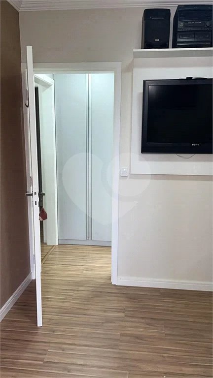 Apartamento à venda com 3 quartos, sendo 1 suíte, em Vila Regente Feijó, São Paulo, SP
