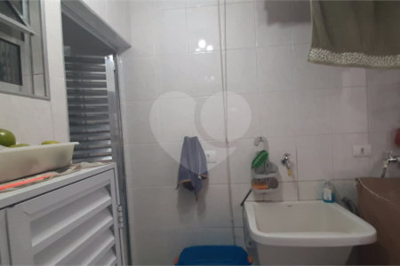 Sobrado à venda com 5 quartos em Vila Cunha Bueno, São Paulo, SP