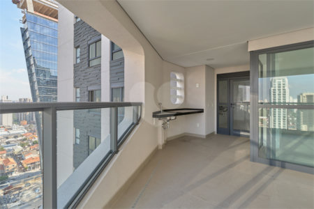 Apartamento à venda com 4 suítes em Chácara Santo Antônio, São Paulo, SP