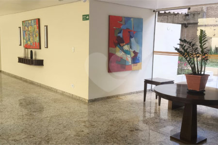 Apartamento à venda com 3 quartos, sendo 1 suíte, em Pinheiros, São Paulo, SP