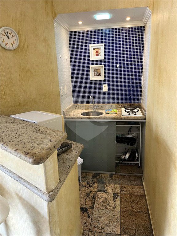 Apartamento à venda com 1 quarto em Indianópolis, São Paulo, SP
