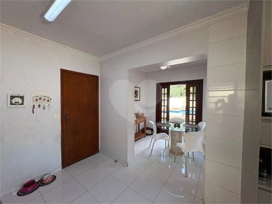 Casa à venda com 4 suítes no condomínio Granja Olga II, Sorocaba - SP