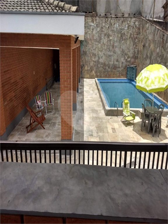 Sobrado à venda com 4 quartos, sendo 3 suítes, em Vila Mazzei, São Paulo, SP