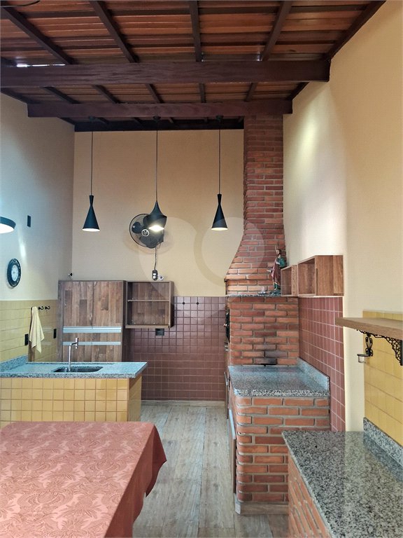 Casa à venda com 3 quartos, sendo 1 suíte, em Jardim Rossignatti, Indaiatuba, SP