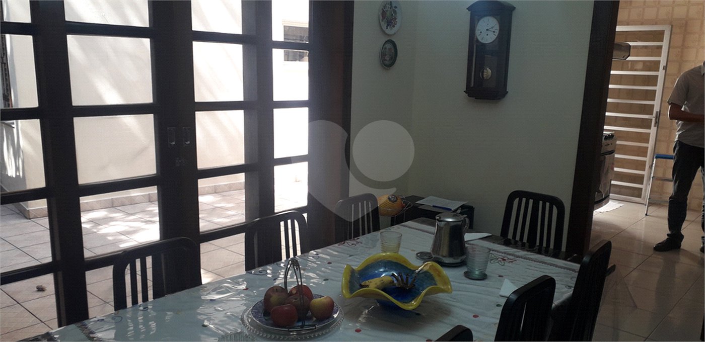 Casa à venda com 3 quartos, sendo 2 suítes, em Jardim Leonor, São Paulo, SP