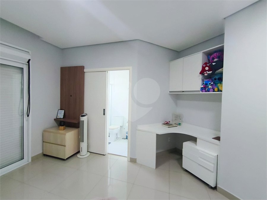 Casa à venda com 3 suítes no condomínio Piemonte, Vinhedo - SP