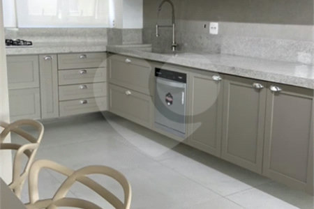 Apartamento à venda com 3 suítes no Centro, Santo André, SP
