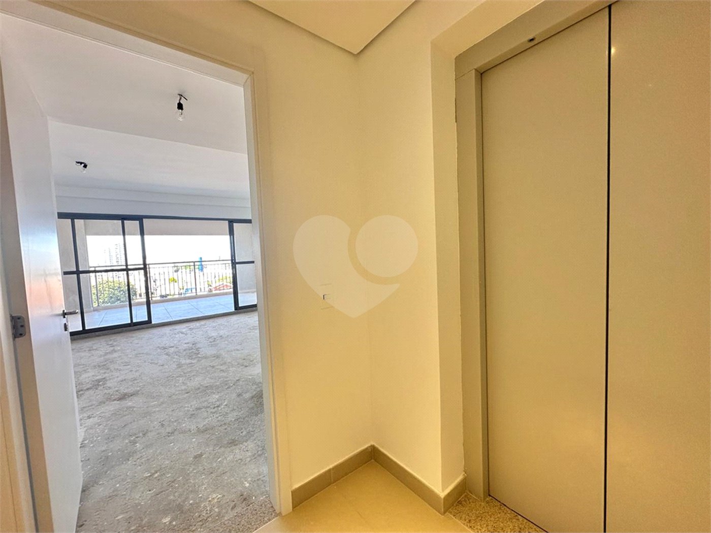 Apartamento à venda com 3 suítes em Tucuruvi, São Paulo, SP
