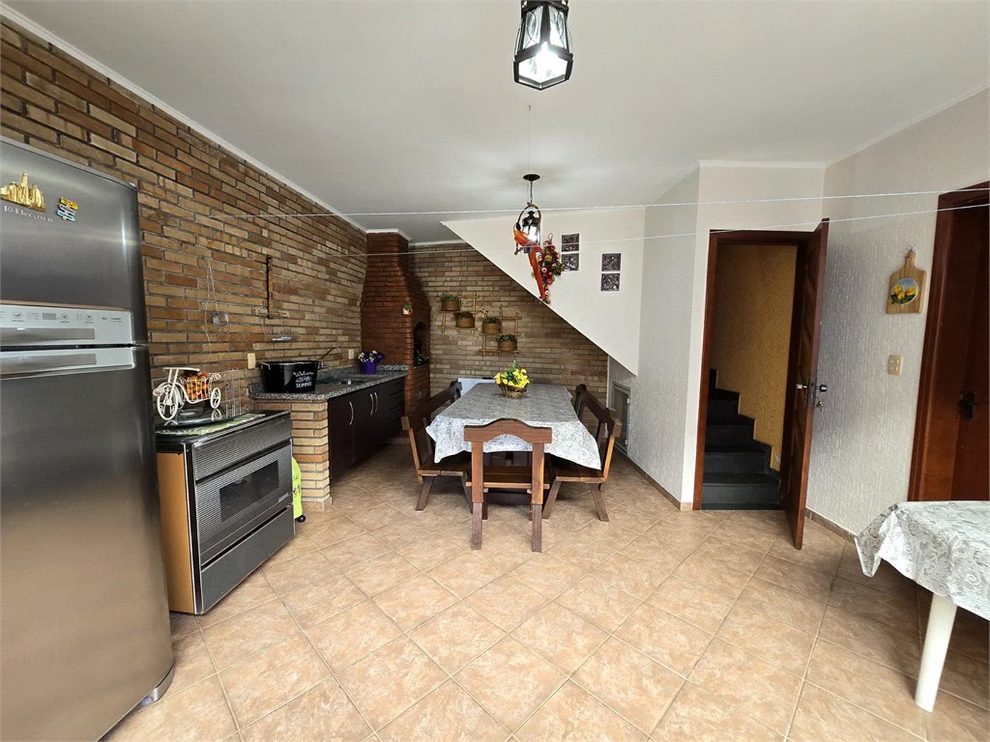 Sobrado à venda com 4 quartos, sendo 1 suíte,  em Vila Jaguara, São Paulo, SP