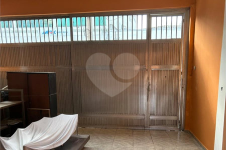 Sobrado para alugar com 2 quartos em Vila Anastácio, São Paulo, SP
