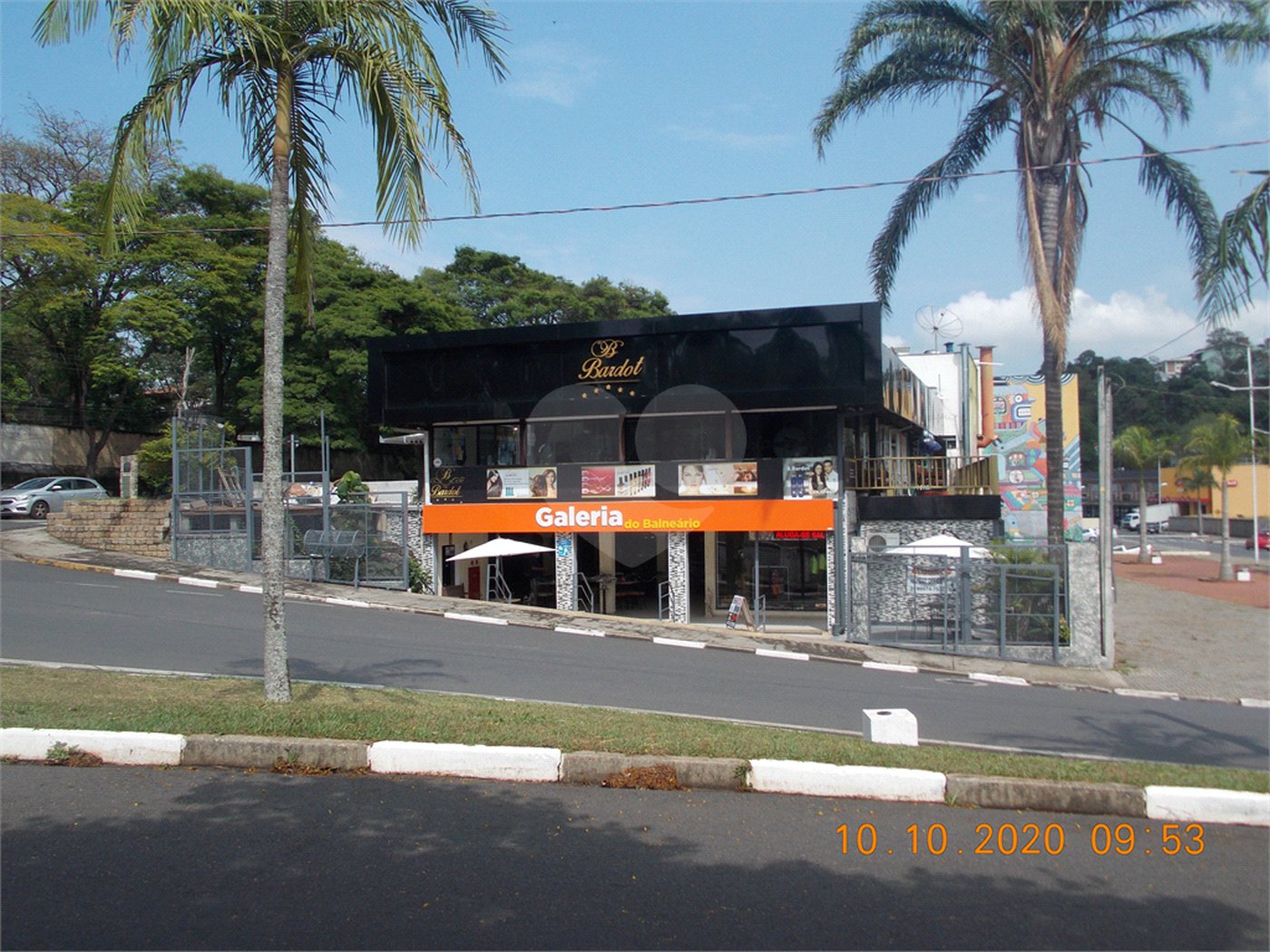 Salão Comercial para alugar em Cidade Satélite, Atibaia, SP