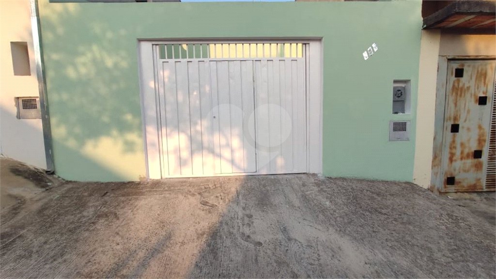 Casa à venda com 2 quartos, sendo 1 suíte, em Jardim Nair Maria, Salto, SP