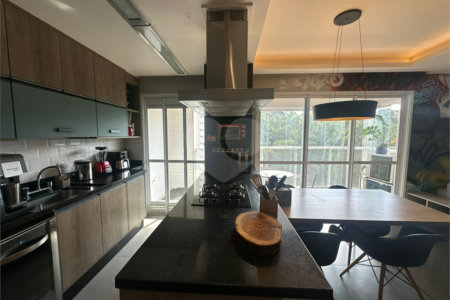 Apartamento à venda com 2 suítes em Vila Andrade, São Paulo, SP