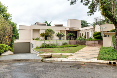 Casa de Vila à venda com 4 suítes em Chácara Flora, São Paulo, SP