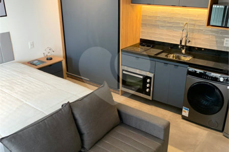 Loja à venda ou para alugar com 1 quarto em Vila Gomes Cardim, São Paulo, SP