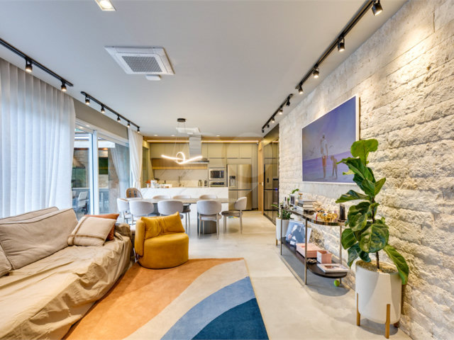 Casa à venda com 4 suítes no condomínio Jardim Flora, São Paulo - SP