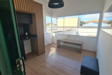 Sobrado à venda com 3 suítes em Vila Nastri, Itapetininga, SP