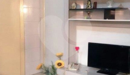 Casa à venda com 2 quartos, sendo 1 suíte, em Vila Constança, São Paulo, SP