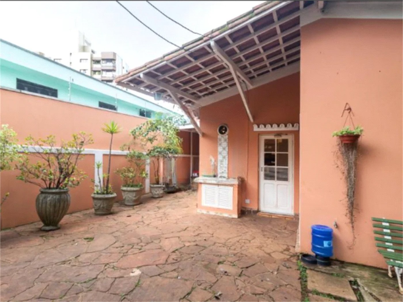 Casa à venda com 3 quartos, sendo 1 suíte,  em Alto da Lapa, São Paulo, SP