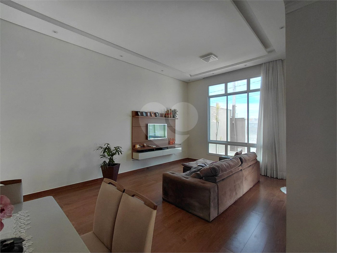Casa Térrea à venda com 3 quartos, sendo 1 suíte, em Jardim Esplanada II, Indaiatuba, SP
