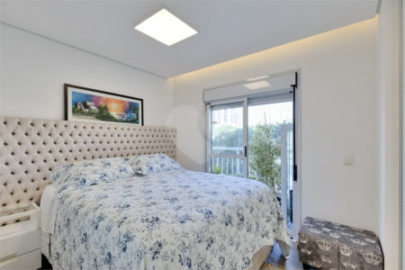 Apartamento à venda com 3 quartos, sendo 1 suíte, em Alto da Boa Vista, São Paulo, SP