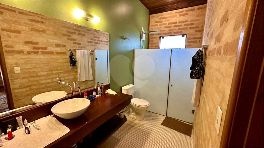 Casa para venda no Condomínio Vivenda do Broa.