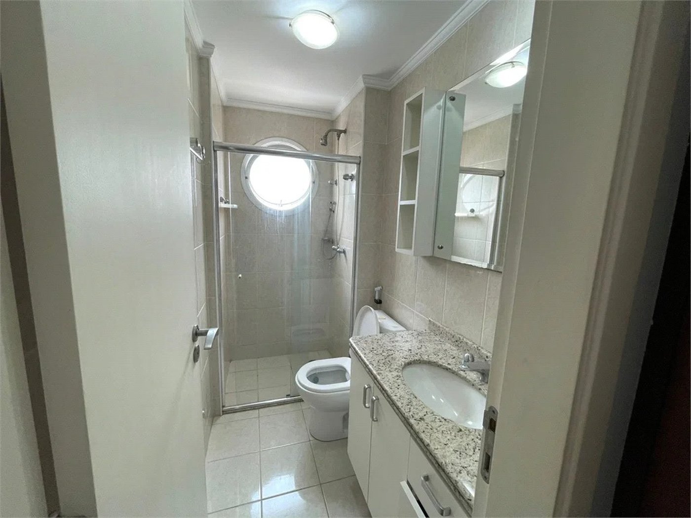 Apartamento à venda ou para alugar com 3 suítes em Morumbi, São Paulo, SP