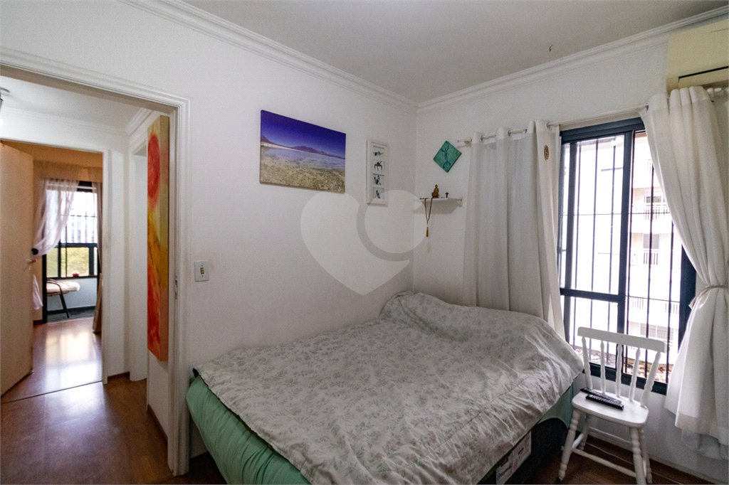 Cobertura à venda com 3 quartos, sendo 2 suítes, em Vila Olímpia, São Paulo, SP