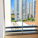 Apartamento de 44 m² com 2 dormitórios, varanda integrada e 1 vaga na Vila Guarani