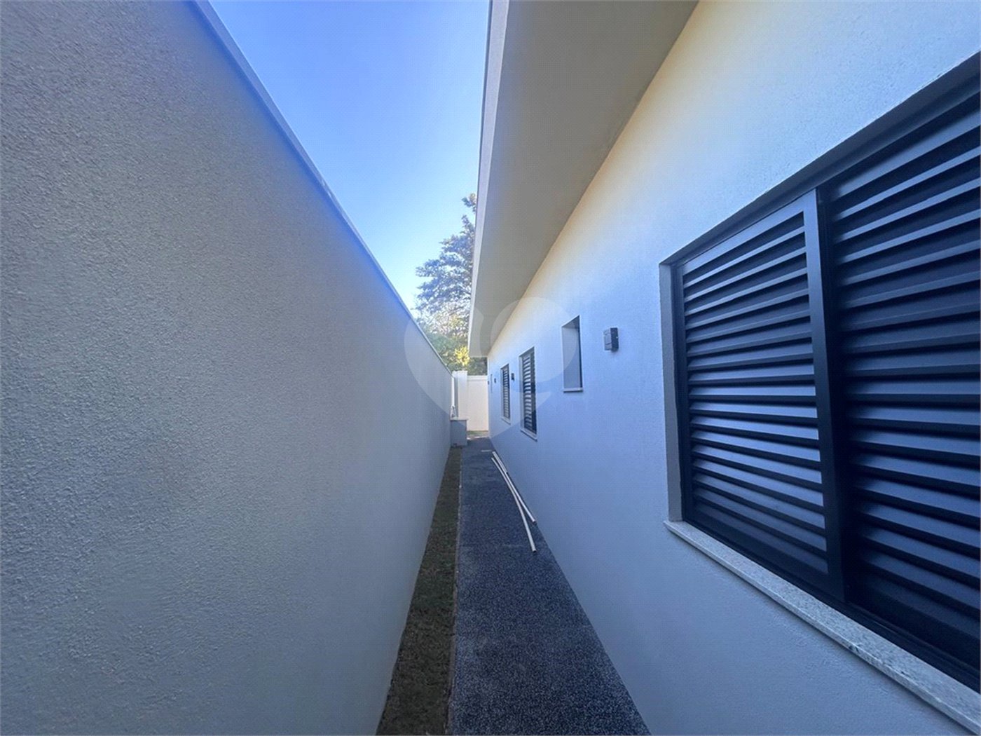 Casa em condomínio a venda.