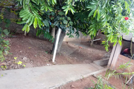 Terreno com 586,00 m² de área total na Vila Costa do Sol.
