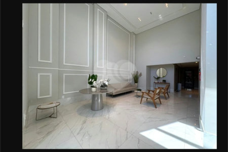 Apartamento no IRINEU MASSARI á venda