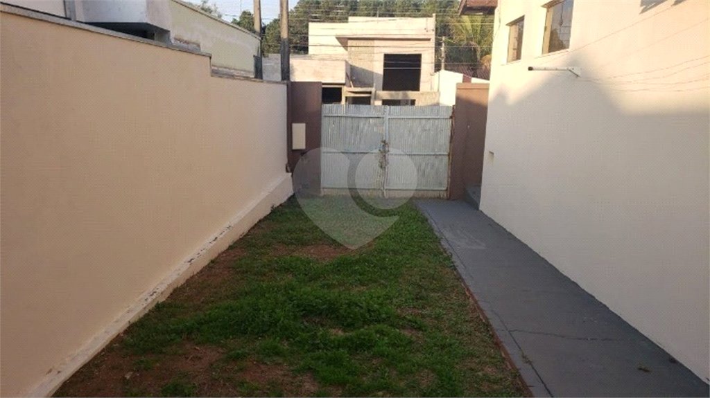 Casa com 4 Quartos para alugar - Residencial Samambaia