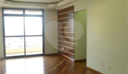 Apartamento à venda com 3 quartos, sendo 1 suíte, em Vila Cláudia, São Paulo, SP