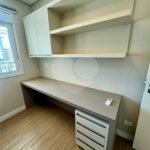 Apartamento no Edifício Bellagio, com 3 dormitórios, sol da manha e na modalidade porteira fechada.