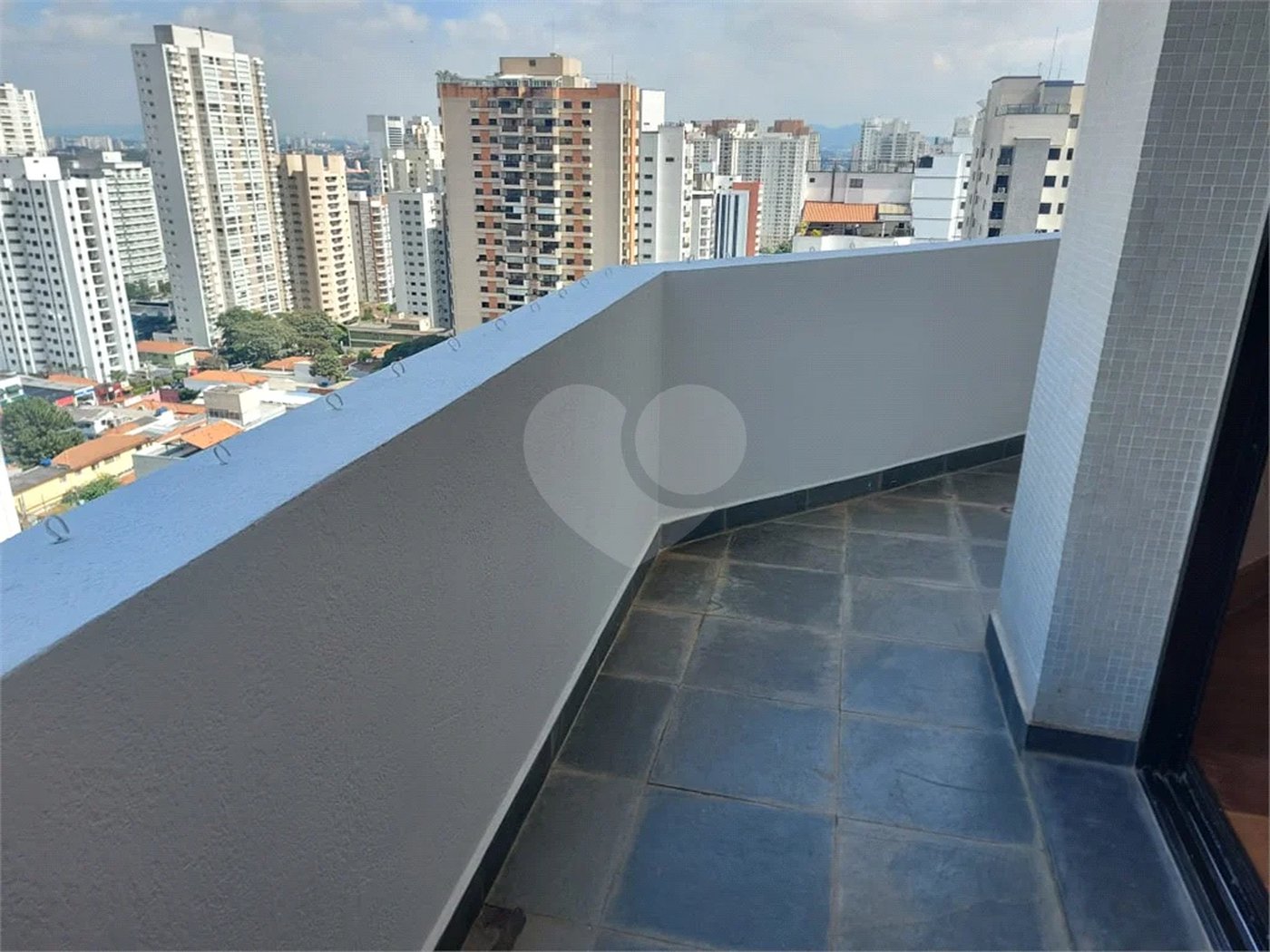 APARTAMENTO PARA LOCAÇÃO NA VILA LEOPOLDINA COM 03 DORM 1 SUITE E 02 VAGAS DE GARAGEM