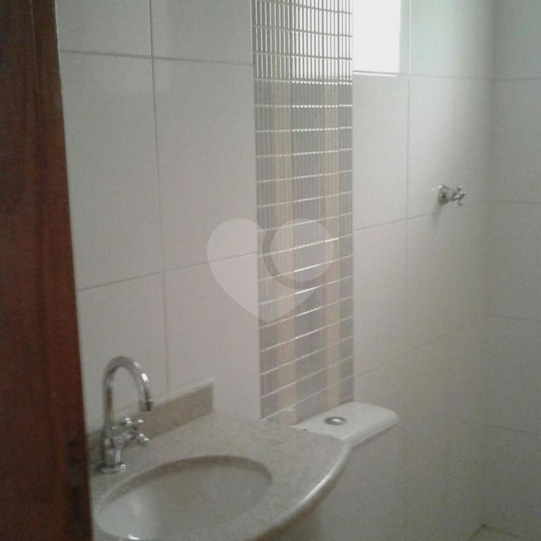 Casa à venda com 3 quartos, sendo 1 suíte,  em Vila Nivi, São Paulo, SP