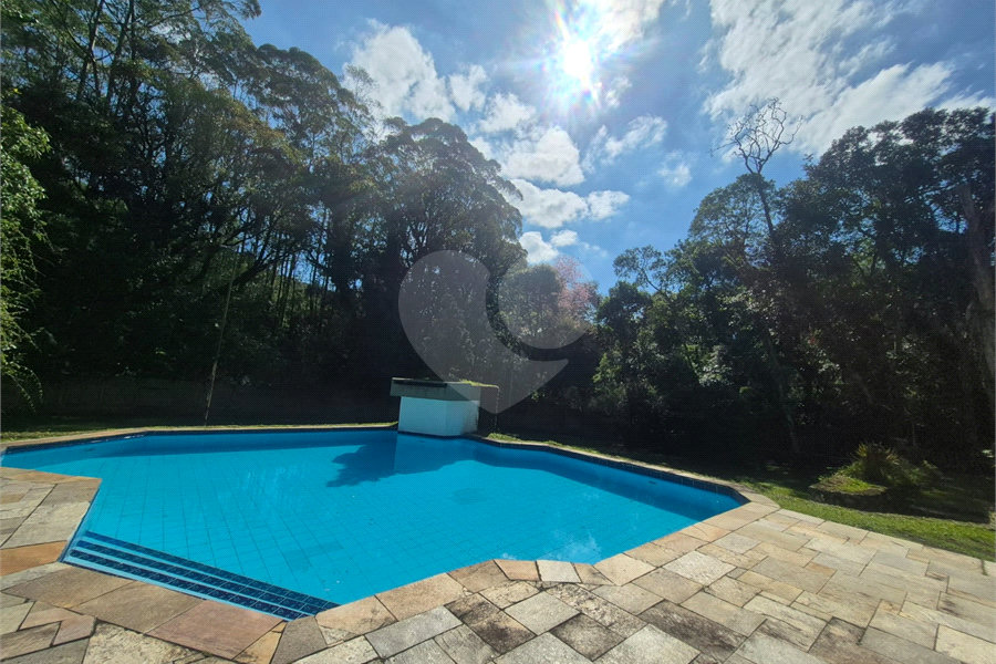 Casa à venda ou para alugar com 4 suítes no condomínio Parque Imperial da Cantareira, Mairiporã - SP