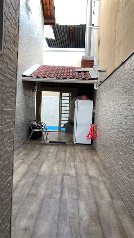 Sobrado à venda com 3 quartos, sendo 1 suíte, em Jardim Santa Beatriz, Guarulhos, SP