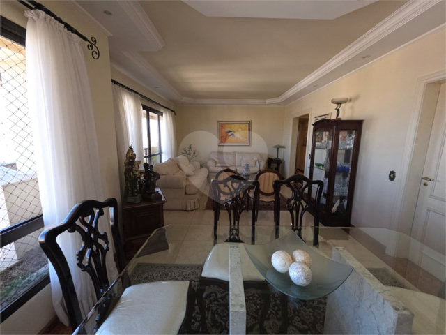 Apartamento para alugar com 4 quartos, sendo 2 suítes,  em Santana, São Paulo, SP