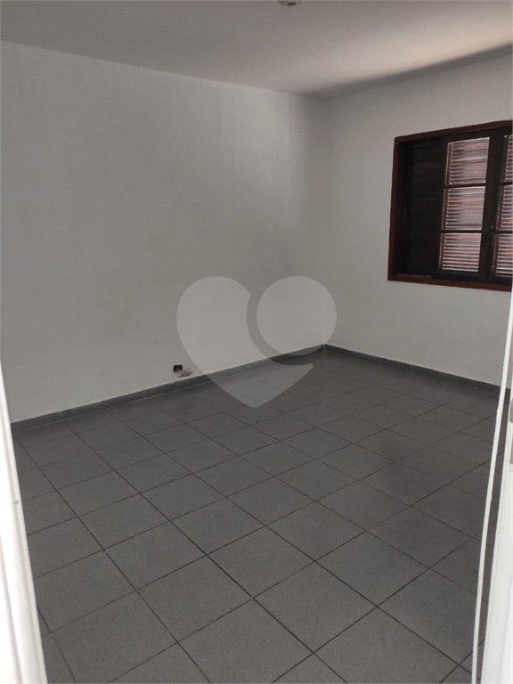 Sobrado à venda com 3 quartos, sendo 1 suíte, em Vila Nova Mazzei, São Paulo, SP